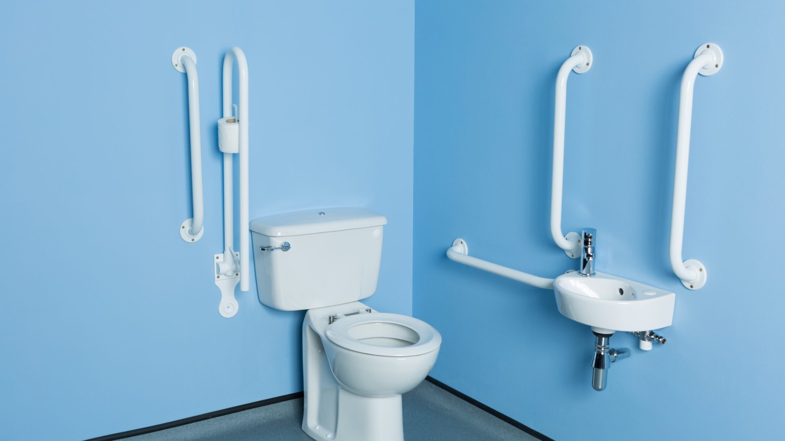 Twyford Doc M back to wall toilet