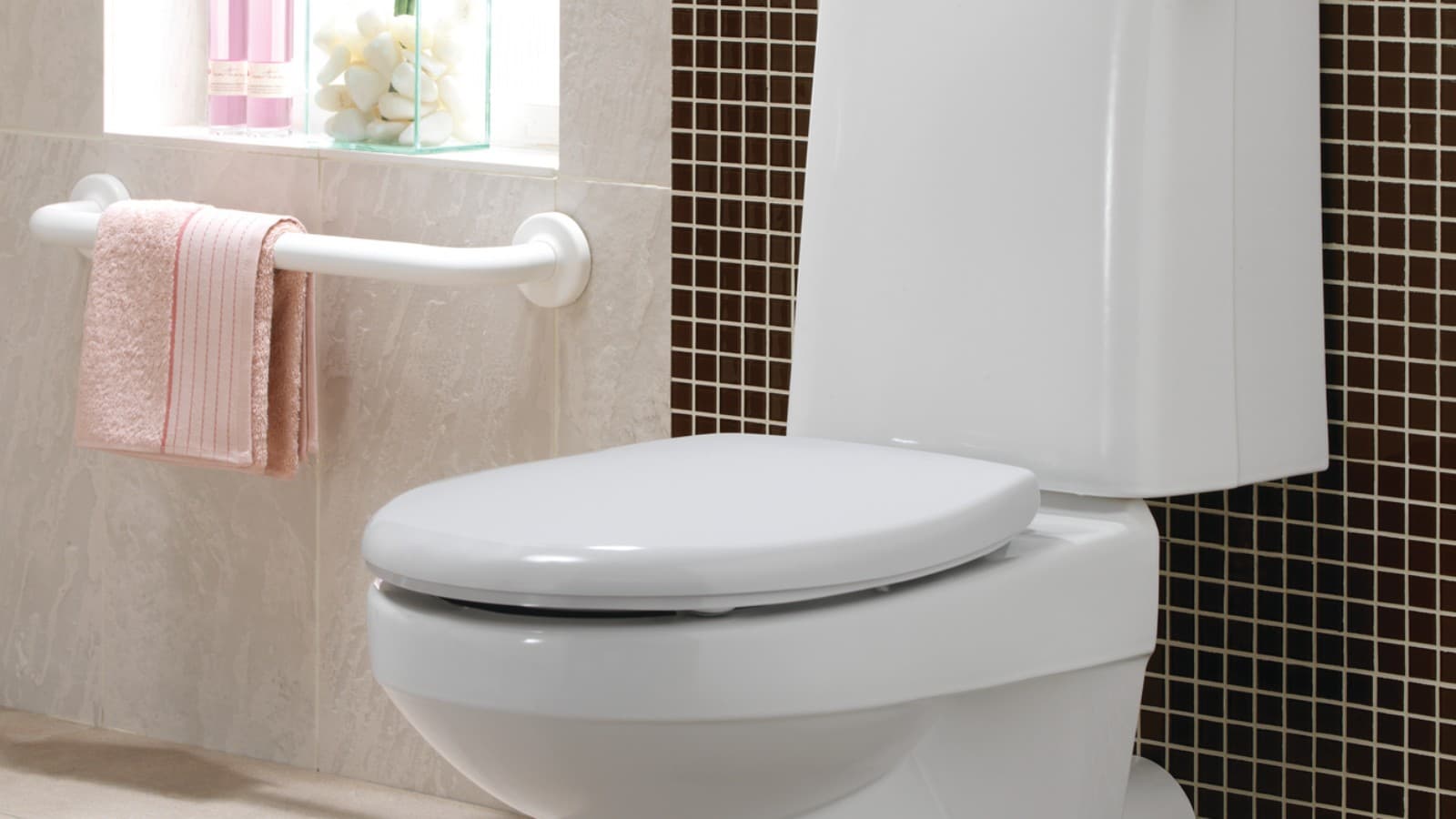 Twyford Avalon WC Twyford Avalon WC